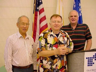 Bill Tom, photo 17 of 33